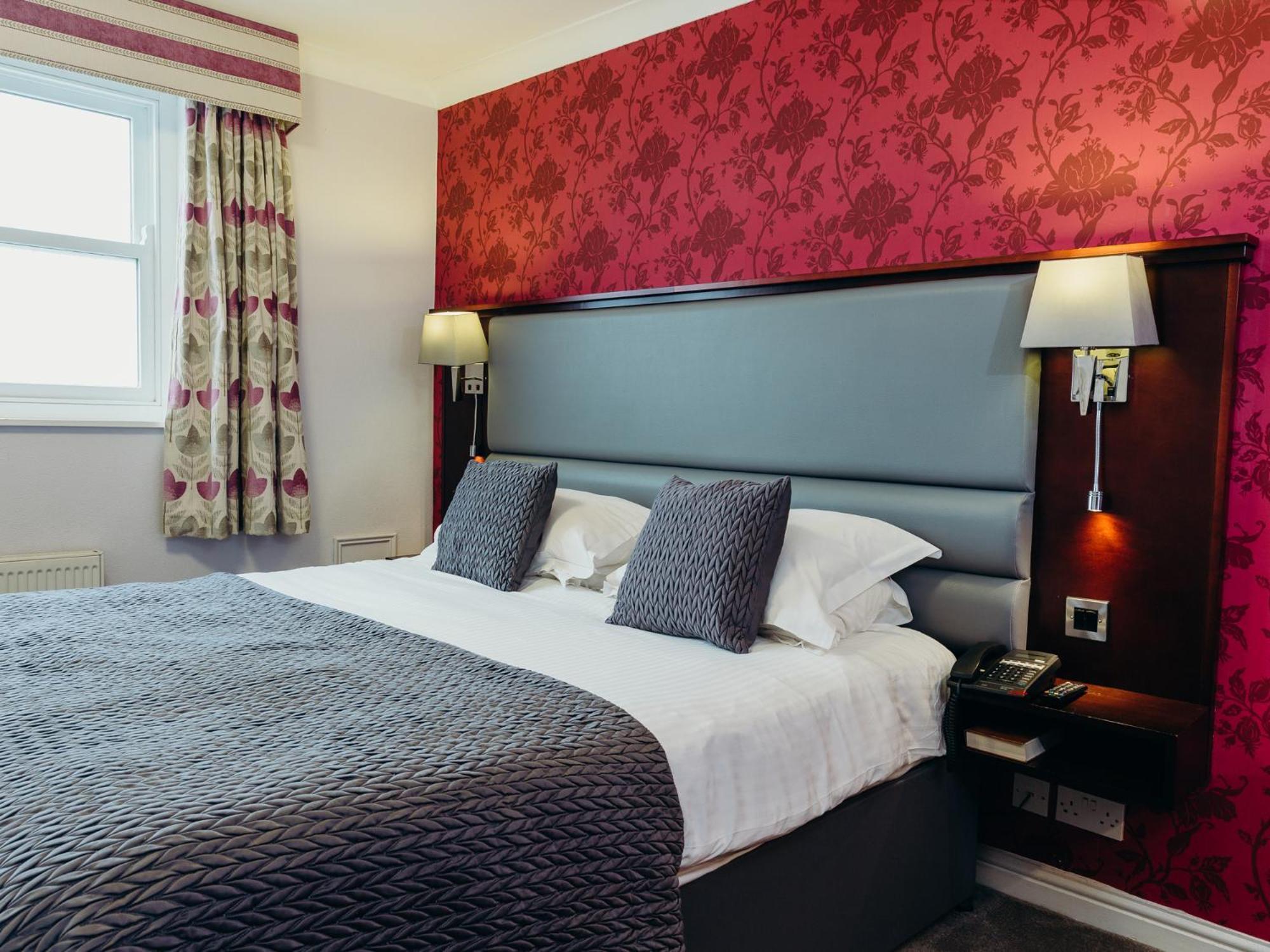 Crown Spa Hotel Scarborough By Compass Hospitality מראה חיצוני תמונה